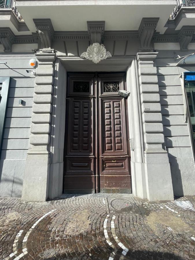 Blu Parthenope Suites Наполи Екстериор снимка