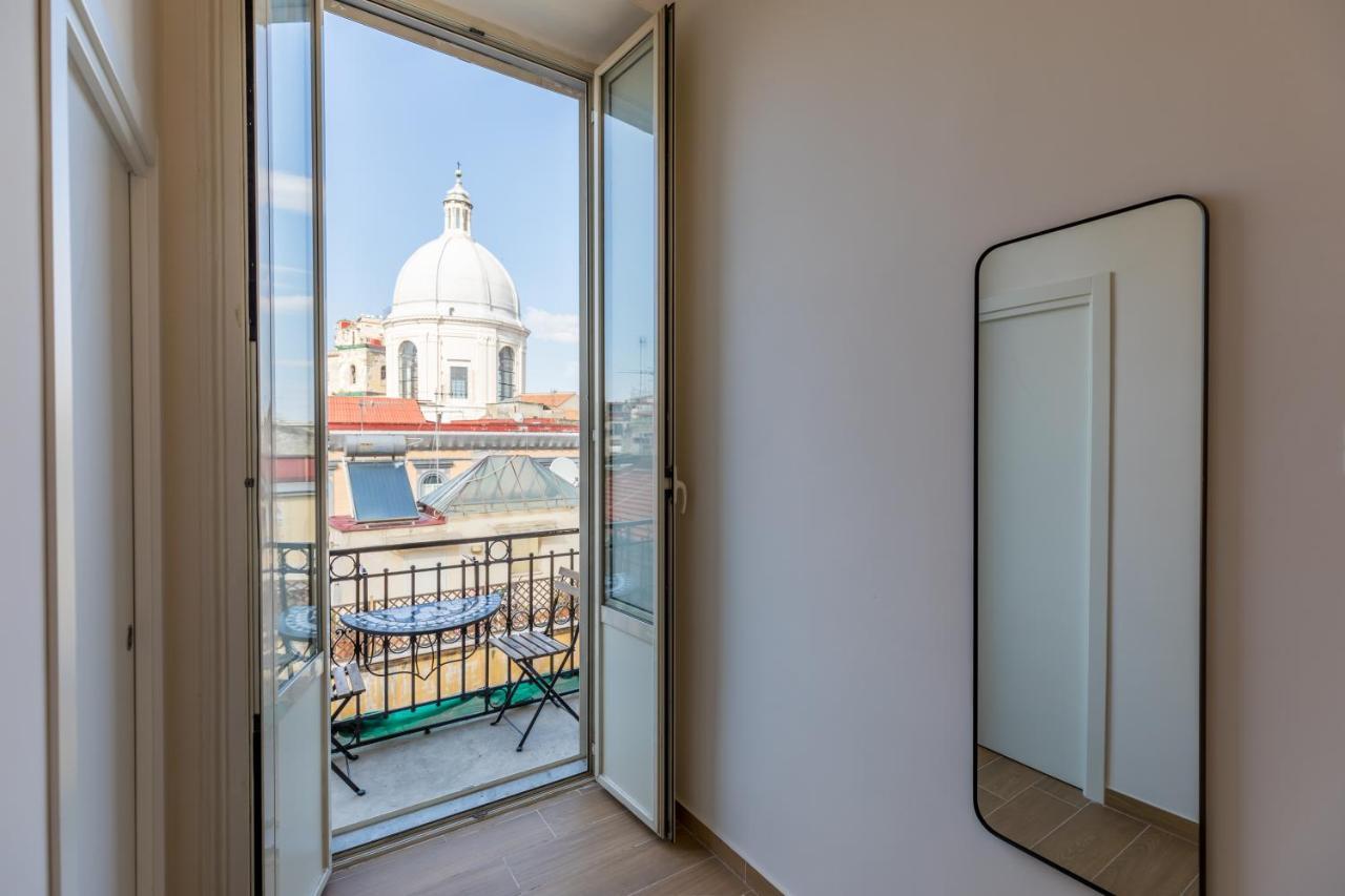 Blu Parthenope Suites Наполи Екстериор снимка