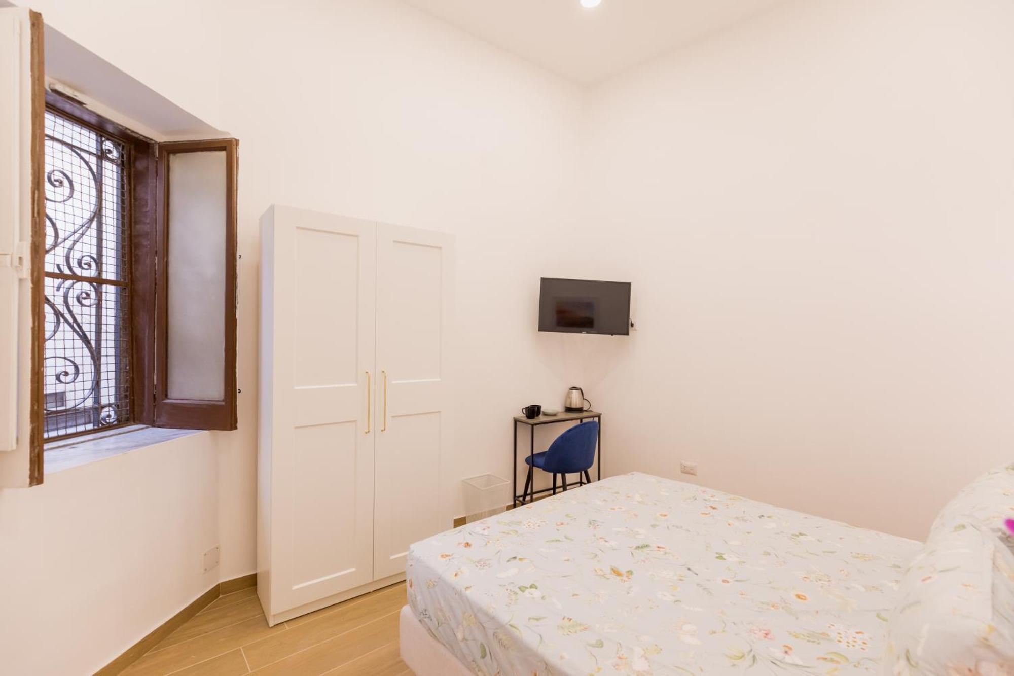 Blu Parthenope Suites Наполи Екстериор снимка